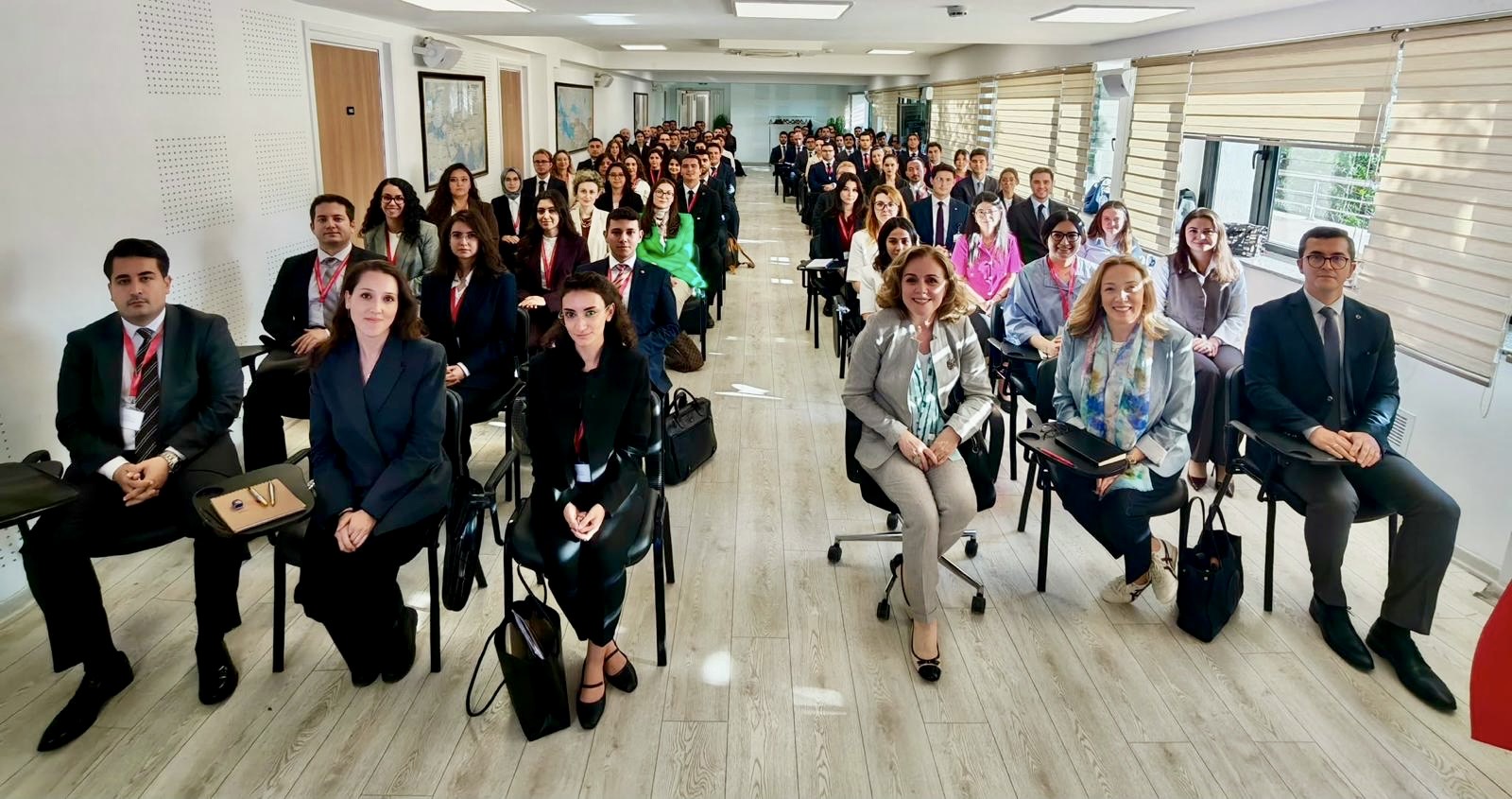 Diplomasi Akademisi Programı Çerçevesinde 64. Dönem Aday Meslek Memurlarına DMEDD Sunumu